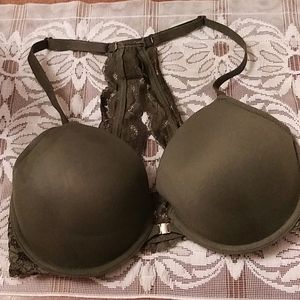 34 D Every Day Racer-back Bra: Hunter/Olive Green
